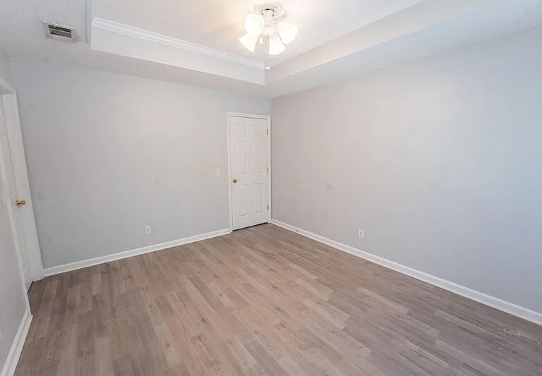 123 W Tisbury Ln — Photo 16