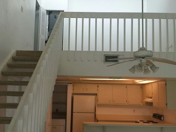 3rd image of 12962 Sandpoint Ct