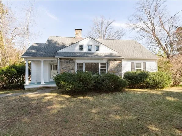 21 East Pl, Chappaqua, NY 10514