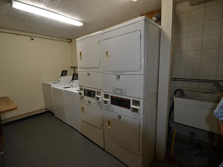 4815 Reading Rd #6 — Photo 17