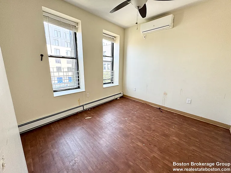 13 Ruggles St #4 — Photo 5