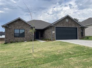 9104 Maysview Ln, Fort Smith, AR 72916