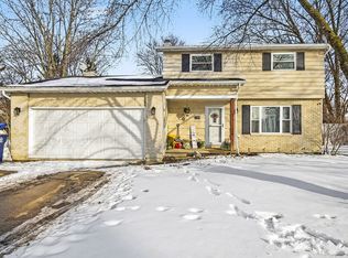 2740 Wexford Dr, Saginaw, MI