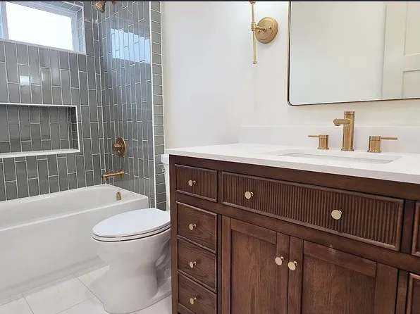 1574 53rd St #1, Sacramento, CA 95819