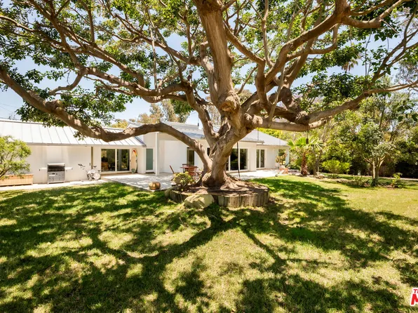 6749 Wildlife Rd, Malibu, CA 90265