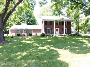 7444 Allisonville Rd, Indianapolis, IN 46250