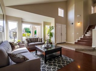 1562 Via Salerno, Escondido, CA 92026