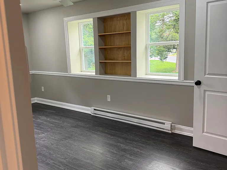 521 Wood St — Photo 36