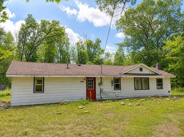 4084 E Cranberry Lake Rd, Harrison, MI 48625