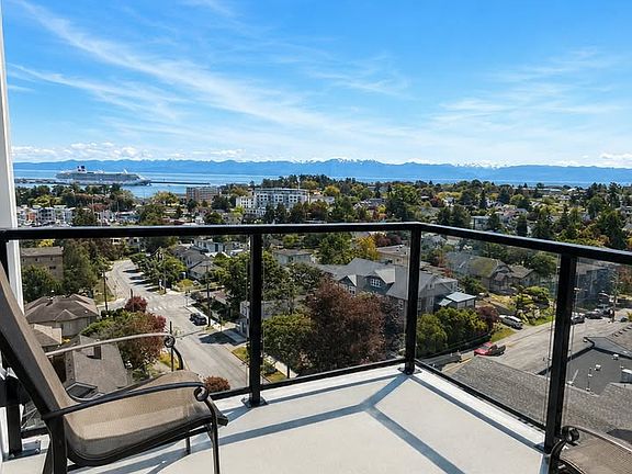 5th image of 899 Esquimalt Rd #600