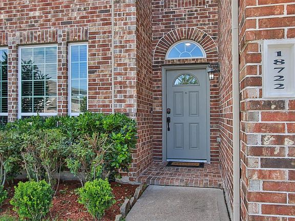 4th image of 18722 Dovewood Springs Ln