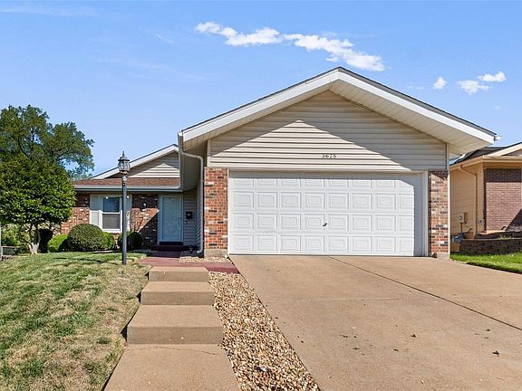 2nd image of 3625 Greenway Chase Dr