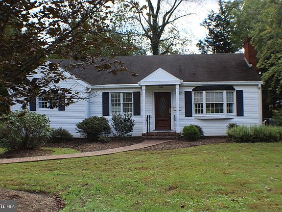 2nd image of 7110 Eastman Dr