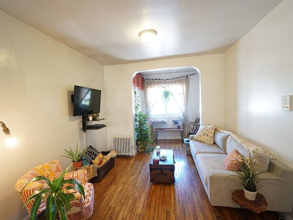 1st image of 287 22nd St #2A
