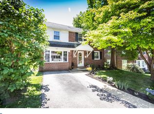 212 Flintlock Rd, Drexel Hill, PA 19026