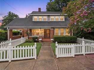 87 Hillcrest Dr, High Point, NC 27262