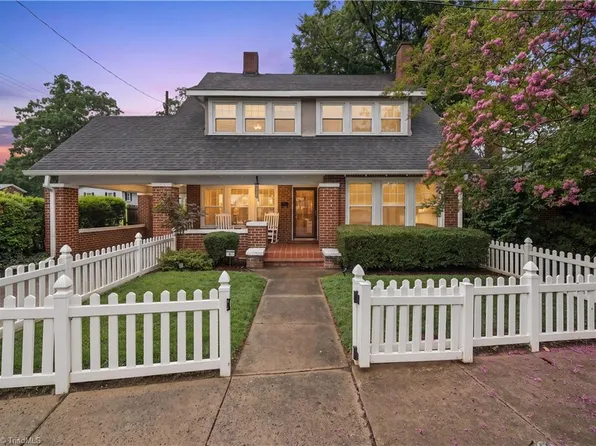 87 Hillcrest Dr, High Point, NC 27262