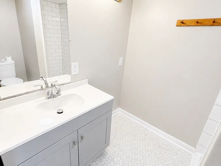 34 Porter St — Photo 14