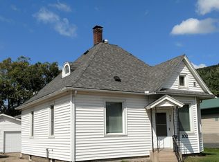 102 W 5th St, Cochrane, WI 54622