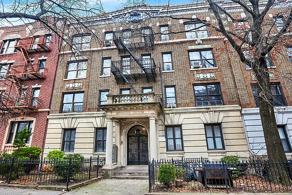 Rented by Douglas Elliman | media 5
