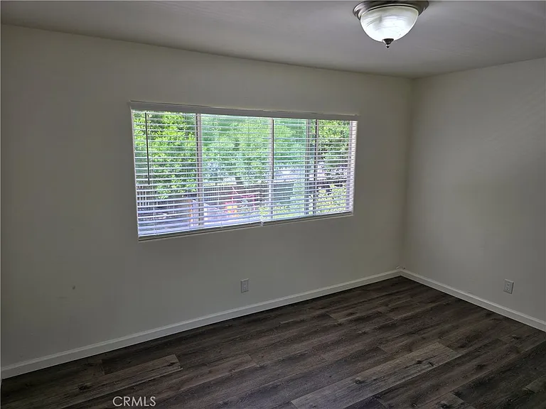 25317 Avenida Ronada — Photo 42