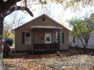 2716 Lowell Ave, Springfield, IL 62704