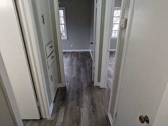 3rd image of 2407 NW Lindy Ave