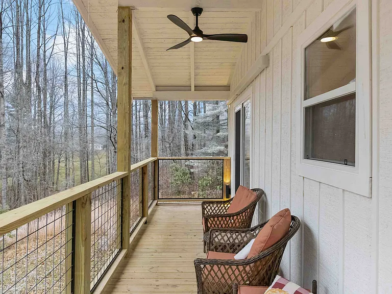 124 Glad Tidings Ln — Photo 19