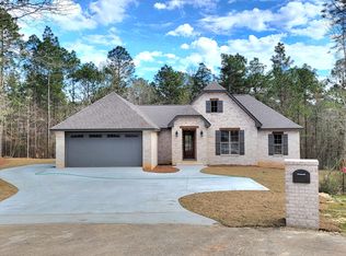34 Parker Rdg, Petal, MS 39465