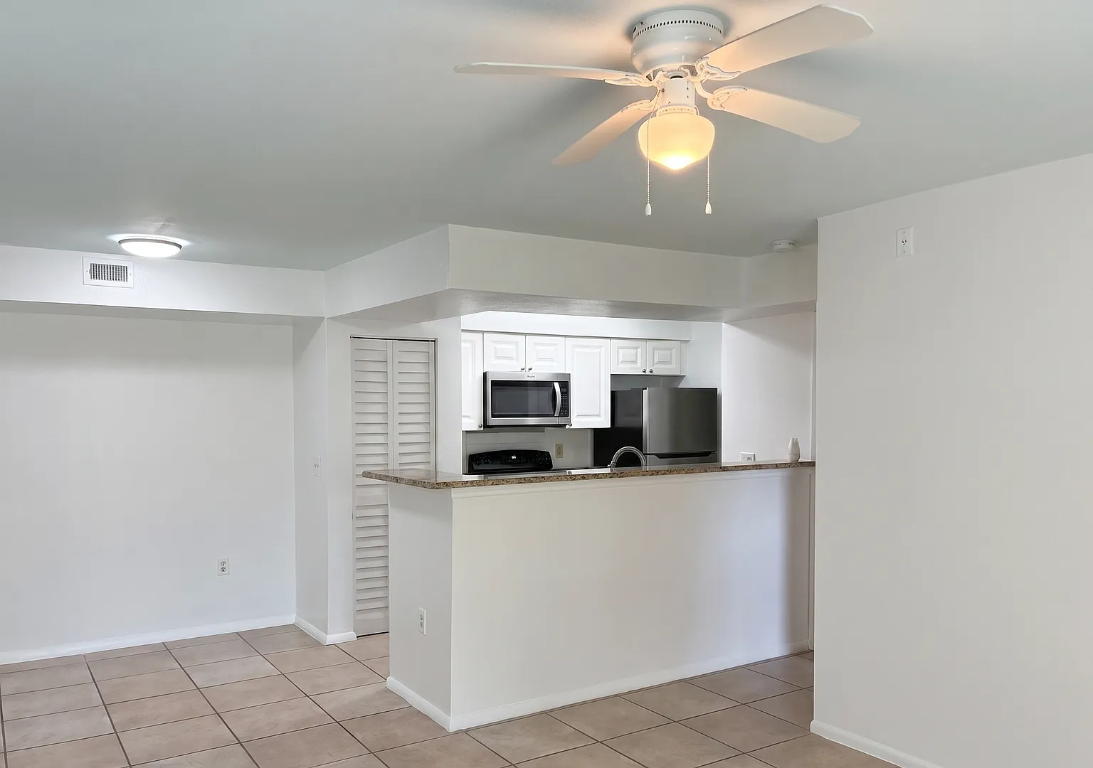 3028 Parkway Blvd — Photo 1