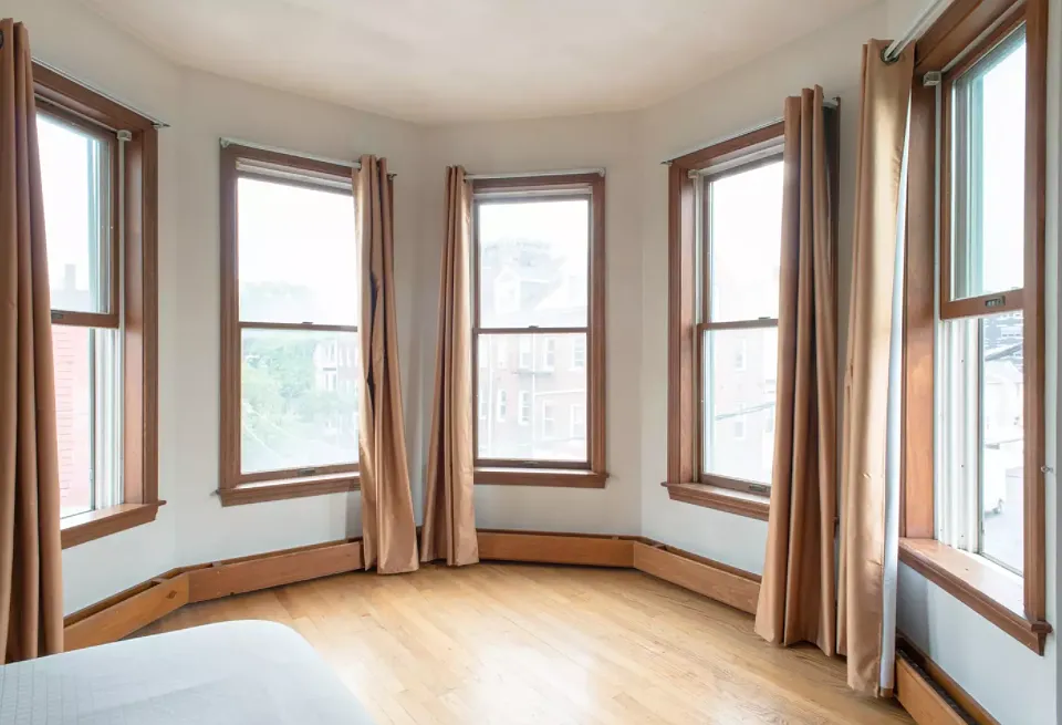 28 Orleans St #3-6