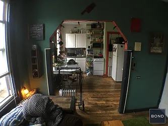 Rented by Bond New York