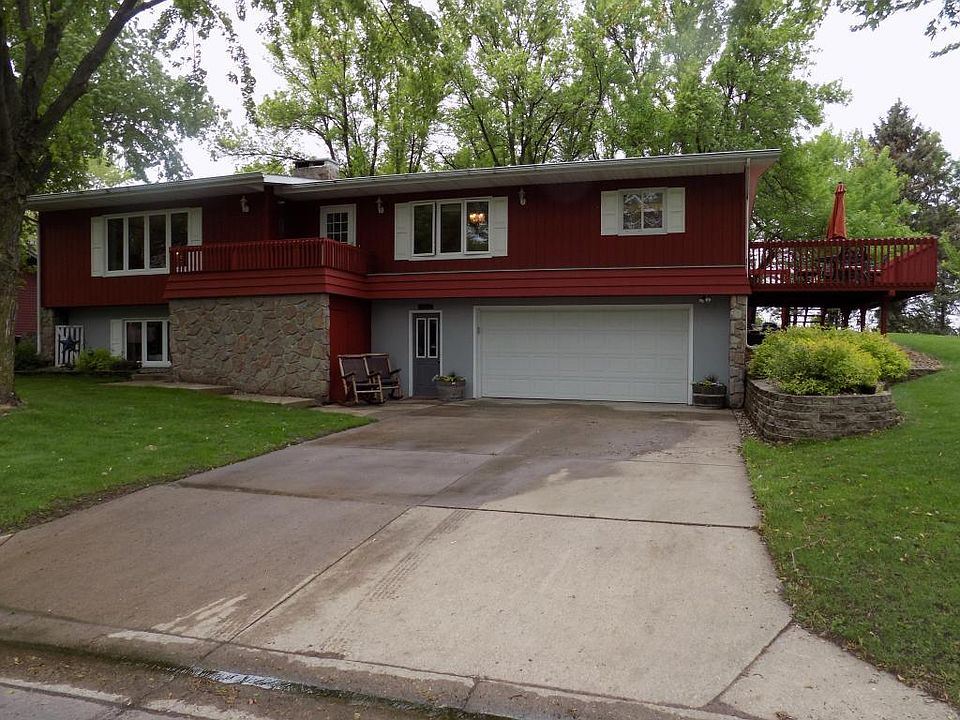 1st image of 1850 Knollwood Dr