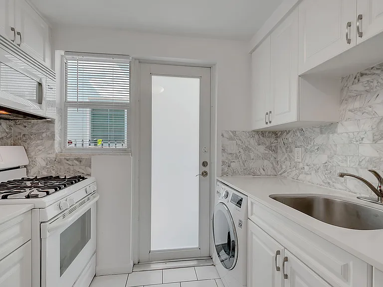 1035 Meridian Ave #6 — Photo 3