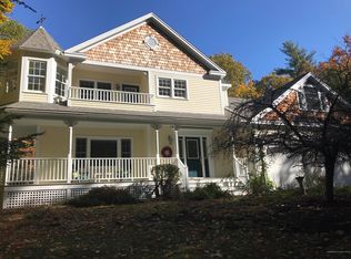 34 County Rd, Cape Neddick, ME 03902