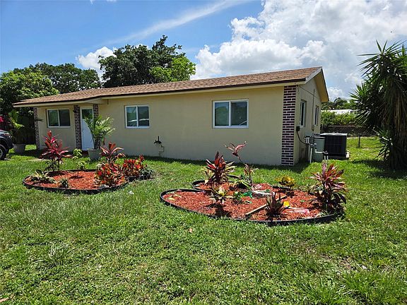 5th image of 413 SW 71st Avenue