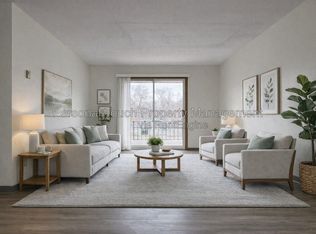 1502 21st Ave S APT 207, Fargo, ND 58103