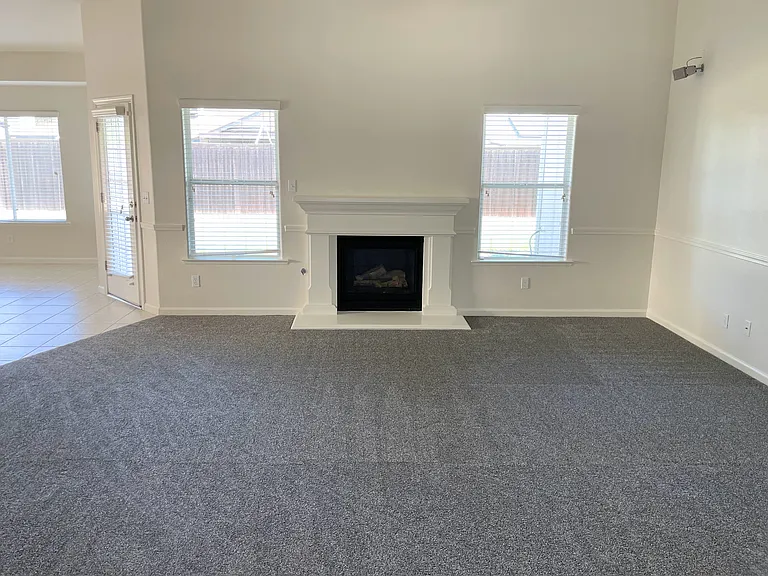 Main Living Room/Den