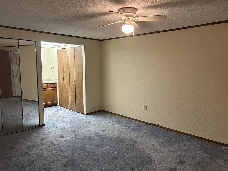 7901 Castile Rd — Photo 25