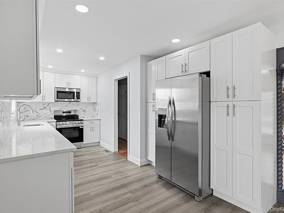5th image of 4146 new york Avenue