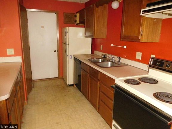 4th image of 2057 N Park Dr APT 5