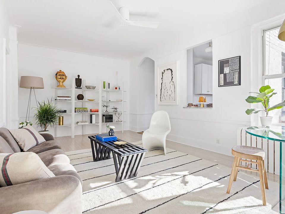 1st image of 232 6th St APT 6B