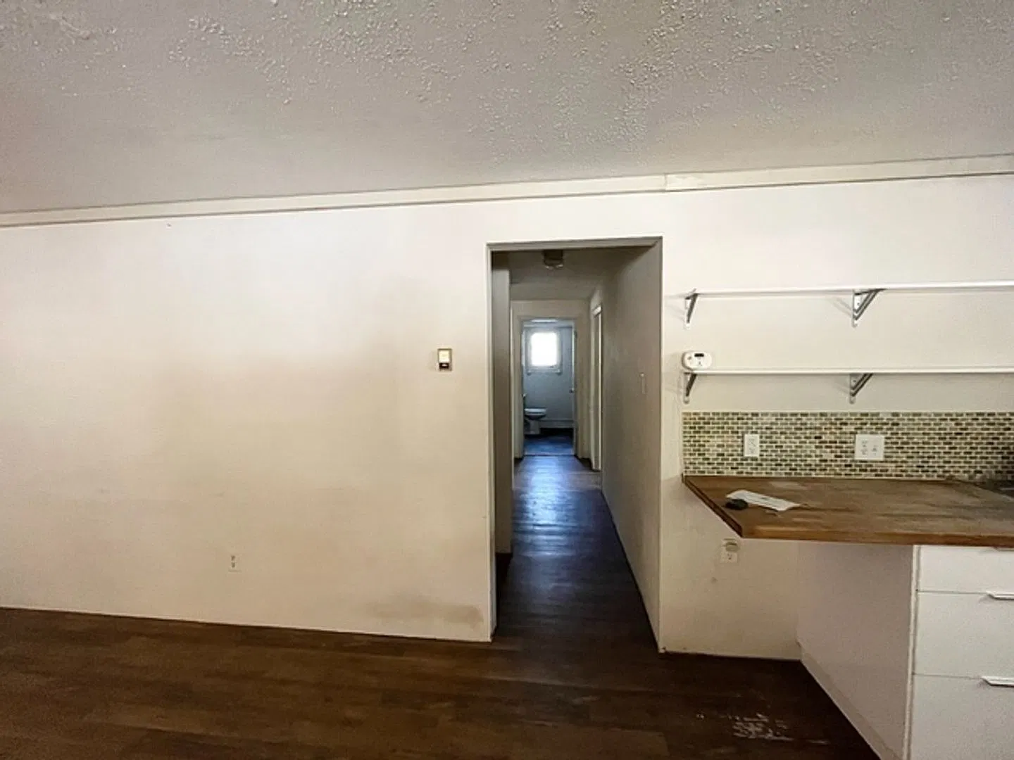 128 Regal Circle — Photo 4