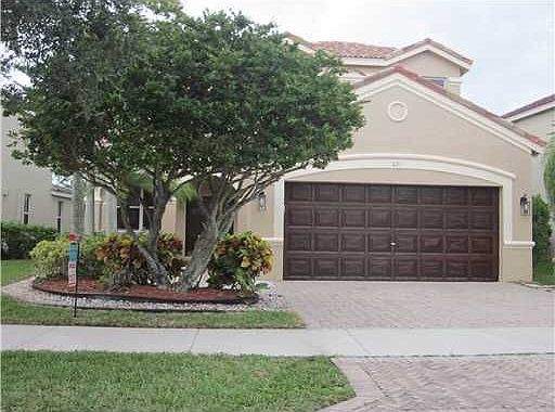 1st image of 827 Vista Meadows Dr