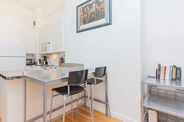 Rented by Citi Habitats | media 42