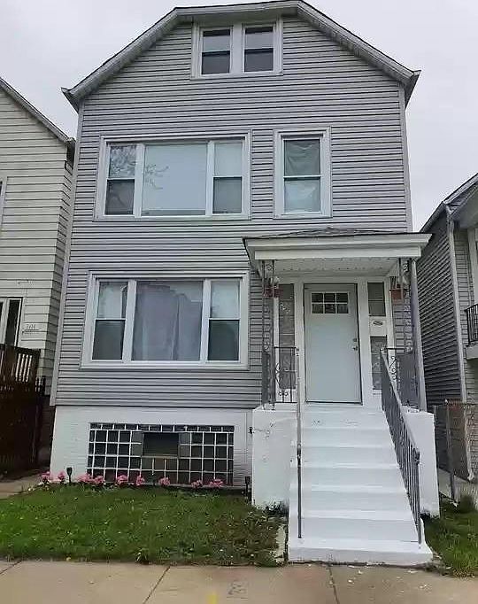 1st image of 8412 S Manistee Ave #2