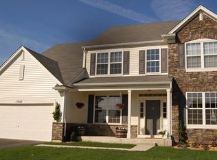 17048 S Neuberry Ridge Ct, Lockport, IL 60441