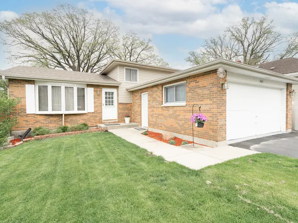 16021 Forest Ave, Oak Forest, IL 60452