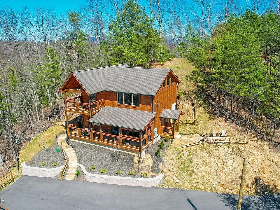 1st image of 763 Ski View Ln