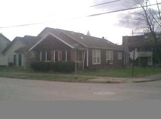 402 S 9th St, Ironton, OH 45638